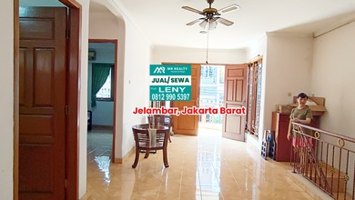 Murah Rumah Bagus Siap Huni 2 Lantai di Jelambar, Jakarta Barat