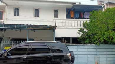 Rumah Kost 14 Kamar Dekat Mall Emporium. Jarang Ada