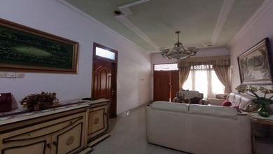 Rumah Lebar 10 Panjang 25 Di Petojo Dekat Gambir