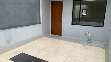 Dijual Cepat Rumah Muara Karang Brandnew Gandeng 3