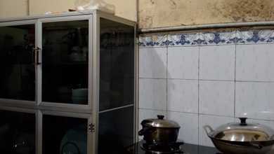 Dijual rumah 2 lantai di Cempaka Putih 