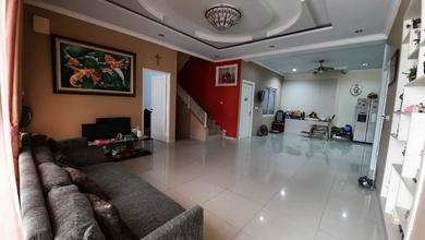 Dijual Cepat Rumah Golf Lake Residence Samping Akses Tol