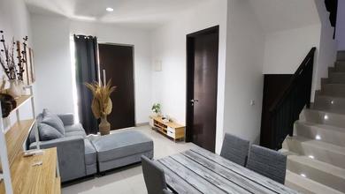 Rumah 3 Kamar Tidur Furnish Tinggal Bawa Koper