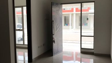 Rumah 3 Kamar Tidur Dekat Tokyo Hub Pik 2
