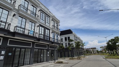 Disewakan Ruko Harvard Pik 2 Posisi Strategis Siap Pakai !