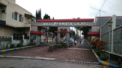 Villa Asri Akses Dari Depan Istana Cipanas Gadog 1