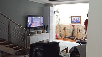 DIJUAL CEPAT!! RUMAH SIAP HUNI FULL RENOV 7x18 TAMAN SURYA