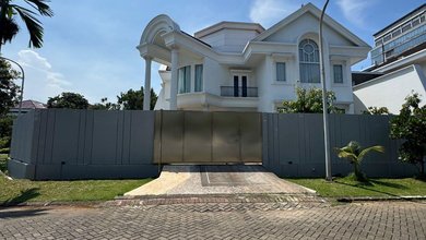 Jual Hitung Tanah! Rumah Hoek Phinisi Indah Pik Luas 686 M2