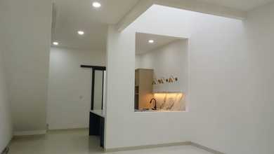 Dijual Murah!brand New! Rumah 2 Lantai 5x20 Metland Puri