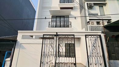 Dijual Rumah Brand New Muara Karang 3 Lantai Ukuran 6x15