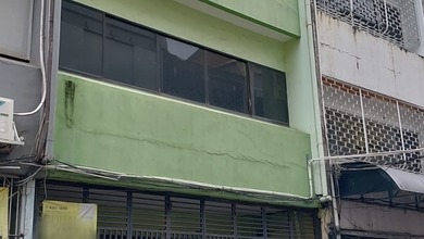 Dijual Ruko Siap Pakai di Pinangsia. Lokasi Strategis