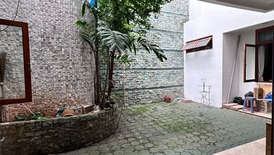 Mega Kuningan, Dijual Cepat Rumah Siap Huni Dalam Komplek Premium Ring 1 Mega Kuningan, Jakarta Selatan