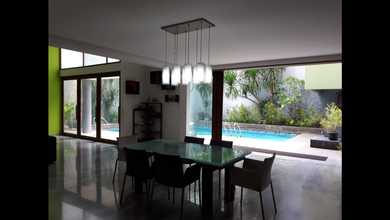 Permata Hijau, Hott Unit Kondisi Bagus Terawat Swimpool, Jakarta Selatan 