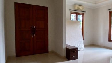 PATRA KUNINGAN, RING 1 MEGA KUNINGAN RUMAH SIAP HUNI PRIME LOCATION NEGOTIABLE, JAKARTA SELATAN