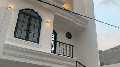 TEBET, BRAND NEW DLM KOMPLEK SIAP HUNI SGT STRATEGIS, JAKARTA SELATAN