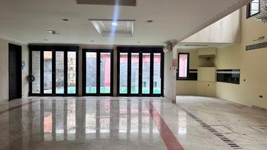 Permata Hijau, Disewakan Rumah Dlm Prime Location Security 24 Jam, Jakarta Selatan