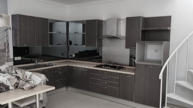 Disewakan Rumah Siap Huni di Mutiara Taman Palem. 