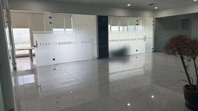 Disewakan Office Gold Coast PIK. Semi Furnish  Rapih & Siap Pakai