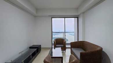 Disewakan Cepat Apartemen Gold Coast PIK, 3 BR Semi Furnish