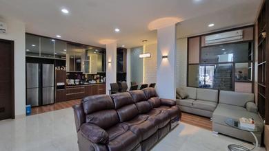 Disewakan Rumah Full Furnish Di Golf Island