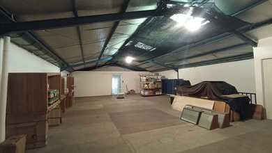 Dijual Gudang Siap Pakai di Daan Mogot