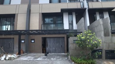 JUAL ! Rumah Zora BSD Kiyomi lebar 9x17, 3 lt, brand new