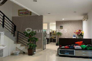 Rumah Pluit Barat Siap Huni Uk. 5x20 Minimalis Jalan Lebar