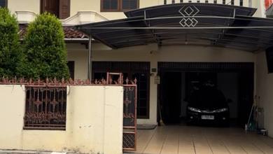 Dijual Rumah Meruya, Semi Furnished,Lokasi Strategis, Siap Huni tidak ada PR 
