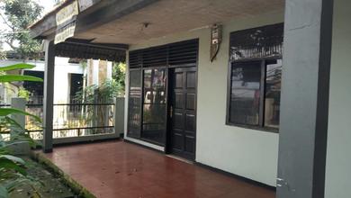 Dijual Rumah Jalan Imam Bonjol Karawaci Tangerang