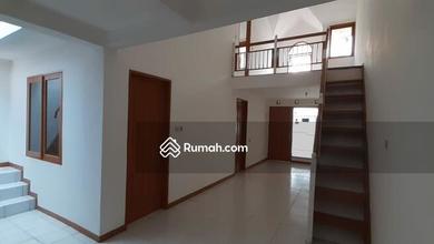 o Dijual Rumah di Taman Semanan Indah, Duri Kosambi