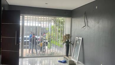 Dijual Cepat Rumah Puri Botanical, Baru Direnovasi 