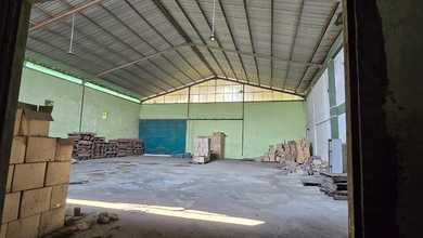 Dijual/Disewakan Gudang Kamal Luas Tanah 915M2 di Daerah Jakara