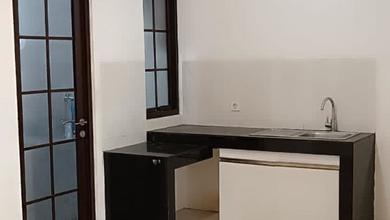 DIJUAL CEPAT RUMAH GREEN VILLAGE  TANGERANG 2 LANTAI UKURAN 6X10,5M2