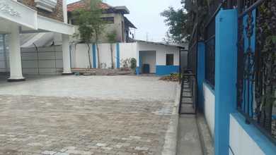 DIJUAL/DISEWAKAN GEDUNG 5 LANTAI DI JALAN DAAN MOGOT/CENGKARENG