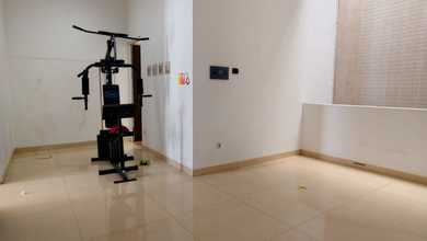 Dijual Rumah 3Lantai di Bojong Indah, Jakarta Barat