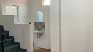 DIJUAL RUKO GANDENG 4,5 LANTAI FULL RENOV DI DAERAH TAMAN SARI,JAKARTA BARAT