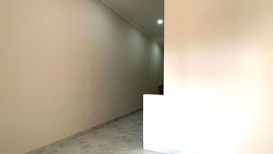 Dijual cepat Rumah  siap renovasi 2 lantai di Poris Indah ,Tangerang