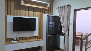 DIJUAL RUMAH PERMATA PURI MEDIA 2 LANTAI UKURAN 6X15M2