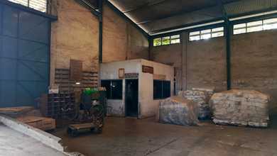 DISEWAKAN GUDANG  LUAS BANGUNAN 2,480M2 KARAWACI TANGERANG