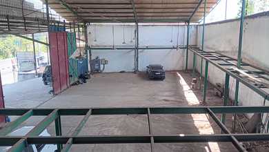 O Dijual Gudang Strategis di Jalan Cicalengka Nyalindung