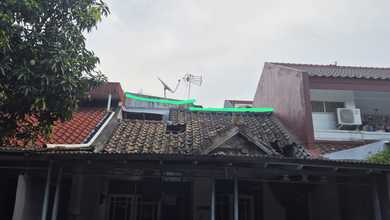 Dijual Rumah 1 Lantaidi Perumahan Alamanda Indah Xv, Kota Bekasi