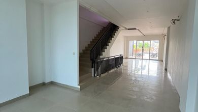 Ruko Beach View Golf Island 4 Lantai di Pantai Indah Kapuk