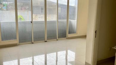 Rumah 3 Lantai Long Beach Pik 1 Bagus Siap Huni Unfurnish 