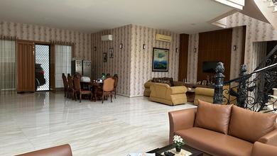 Rumah Pik Katamaran Shm 2 Lantai Hook Furnished Siap Huni