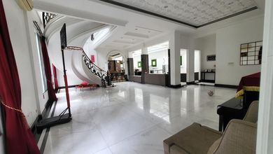 Rumah Mewah Di Ebony Pik 1 Bagus, 21x30 Hook Mewah, Siap Huni