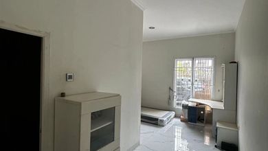 Rumah Taman Grisenda Pik 1 Bagus 2 Lantai Siap Huni Shm 
