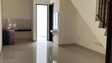 DIJUAL RUMAH  2 LANTAI DI GREEN VILLAGE, KARANG TENGAH, TANGERANG