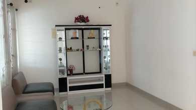 Disewakan Rumah Bagus 2 Lantai Furnished di Cluster Favorite Green Lake City