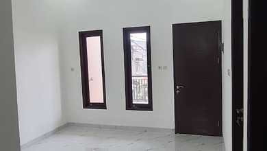 DIJUAL RUMAH CANTIK 2 LANTAI DI PORIS INDAH, TANGERANG