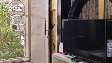 Dijual Cepat Rumah 2 Lantai Semi Furnished di Green Lake City